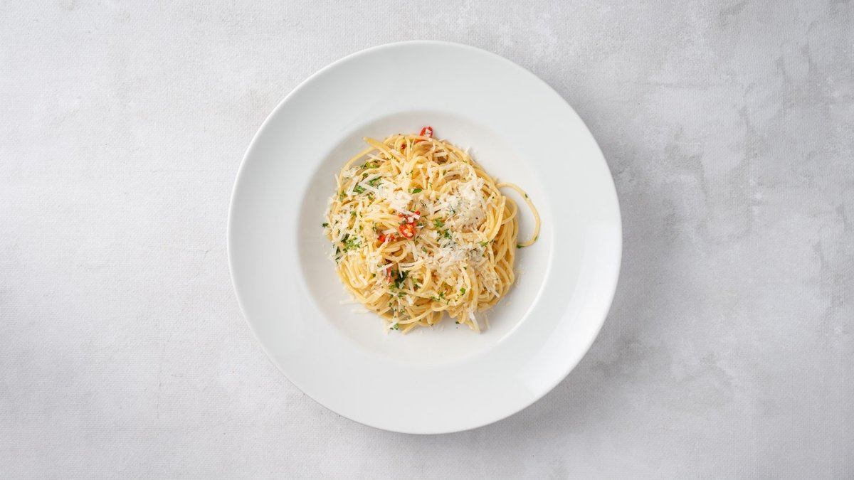 Spaghetti aglio, olio e pepperoncino